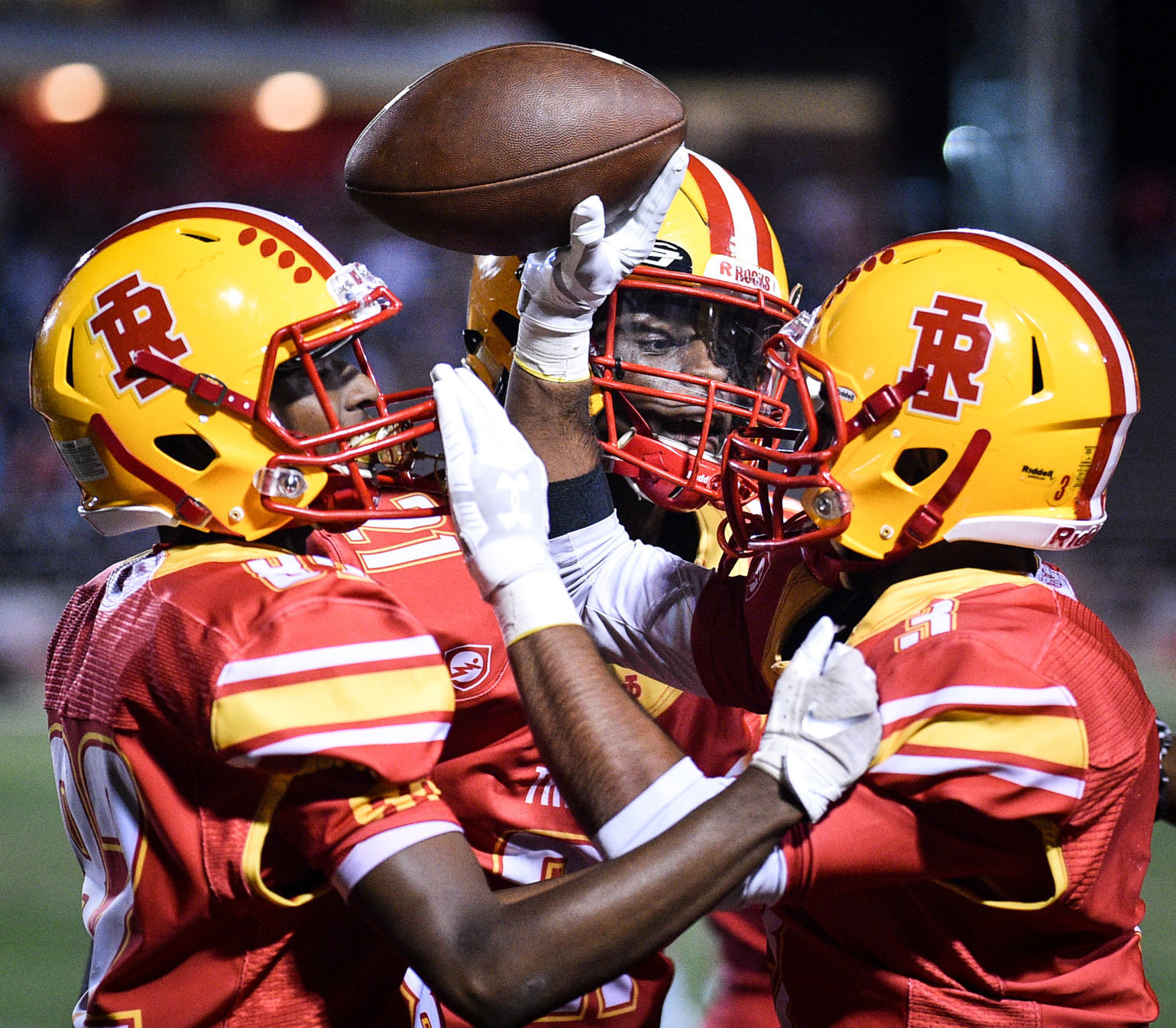 090619-mda-spt-rocky-football-064a.jpg
